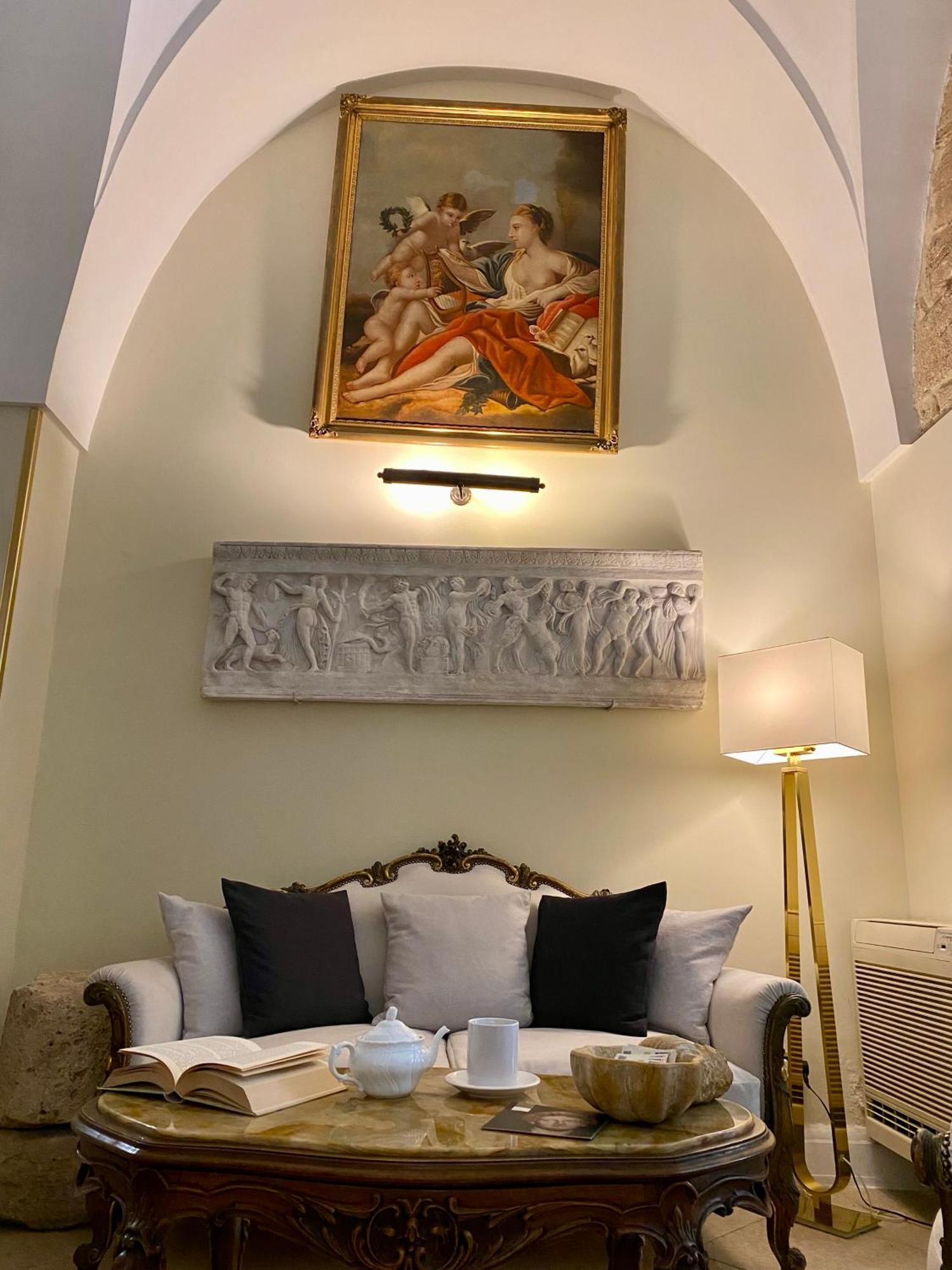 Hotel Akropolis - Museum Hotel تارانتو المظهر الخارجي الصورة